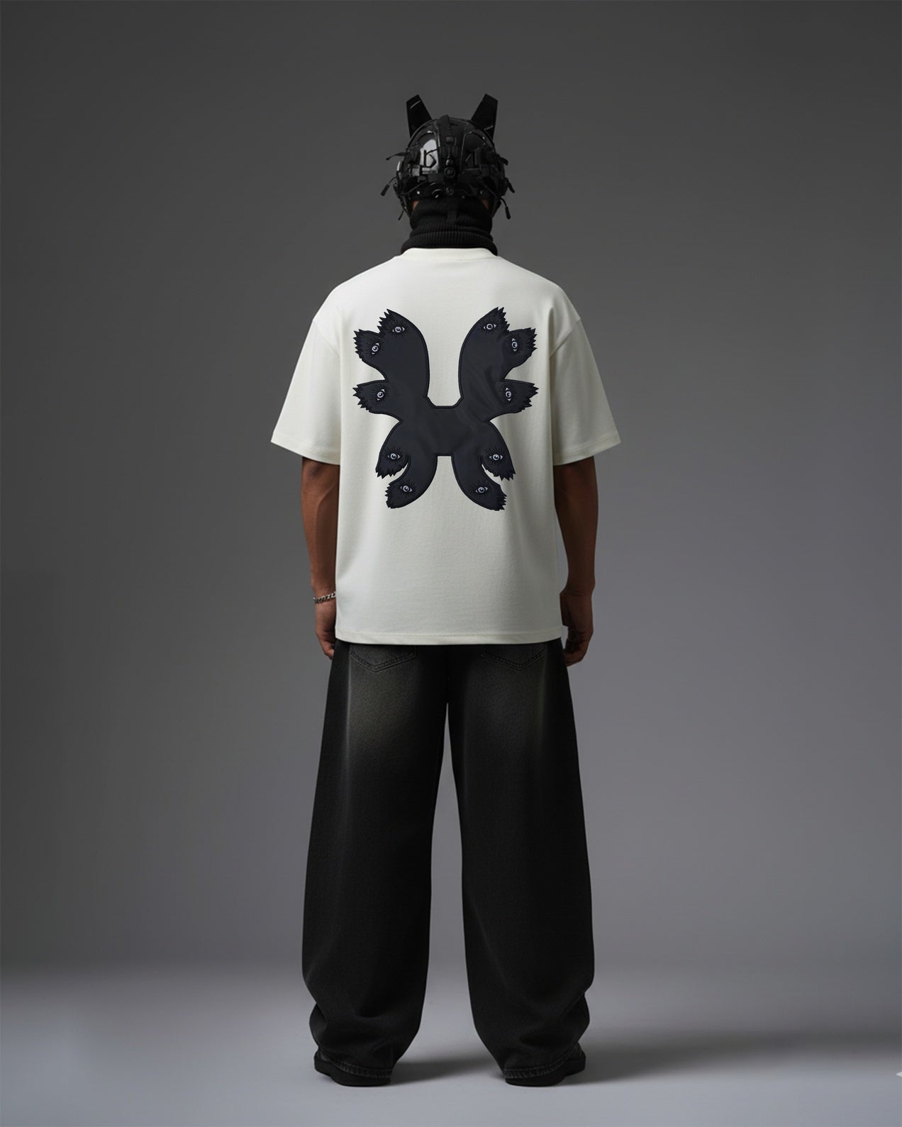 EYE APPLIQUE WITH EMBROIDERY OVER-SIZED T SHIRT