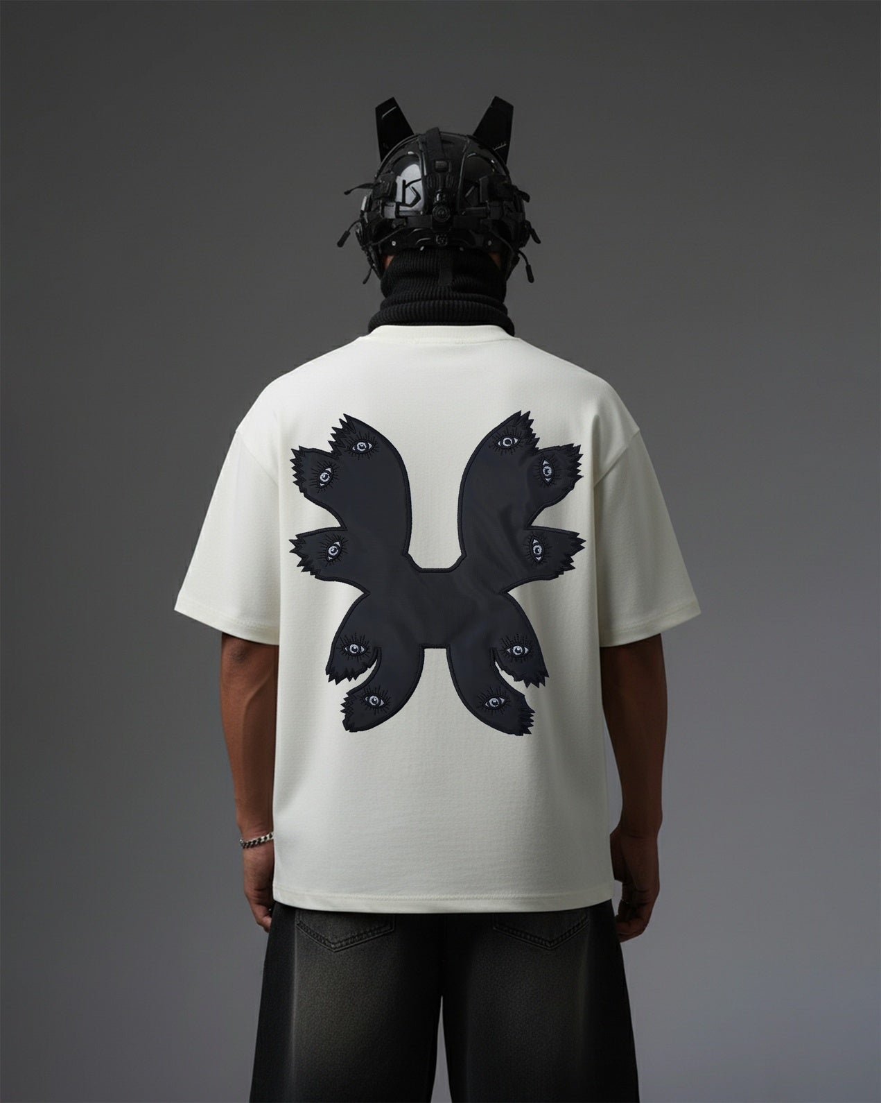 EYE APPLIQUE WITH EMBROIDERY OVER-SIZED T SHIRT