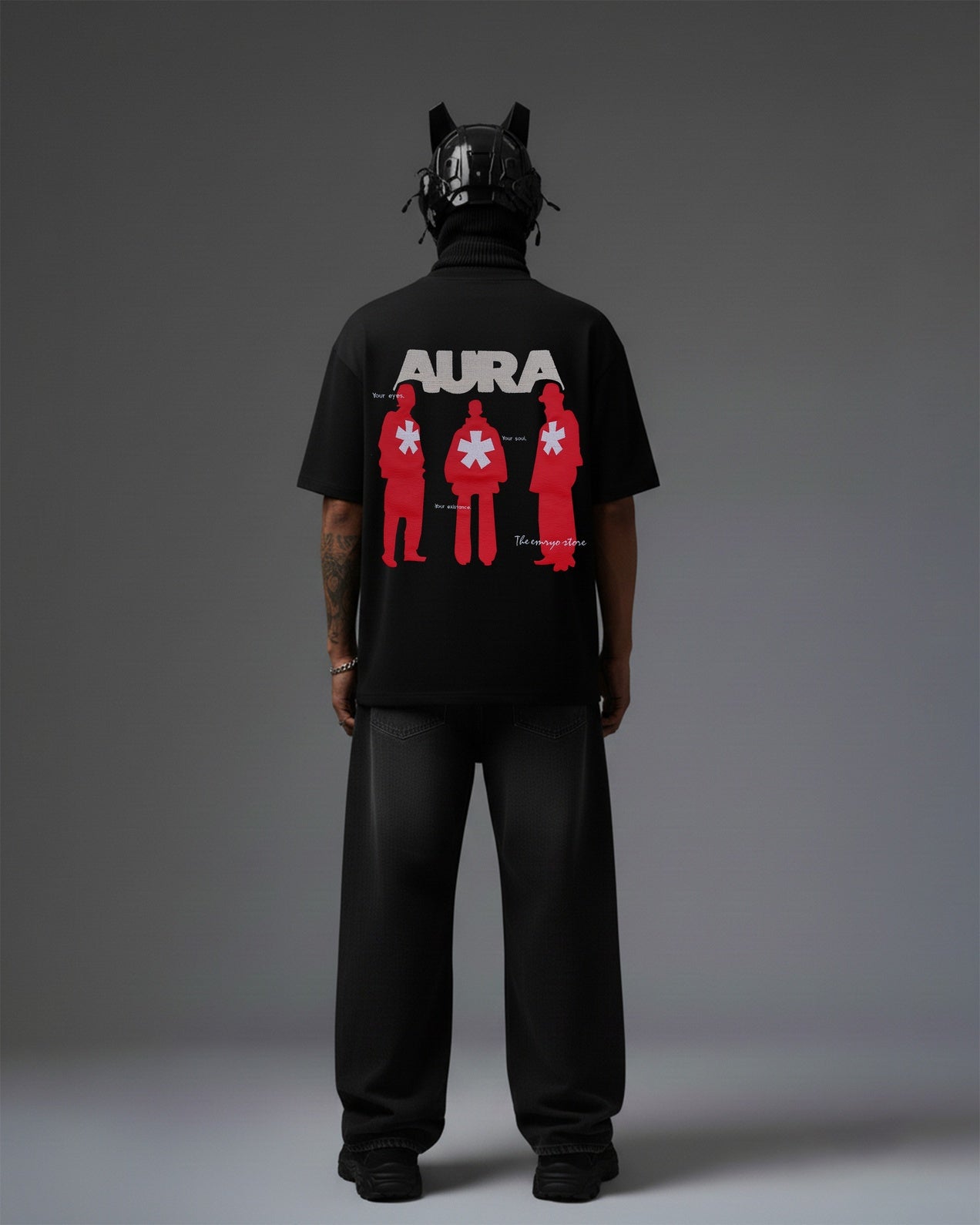 AURA APPLIQUE WITH EMBROIDERY OVER-SIZED T SHIRT