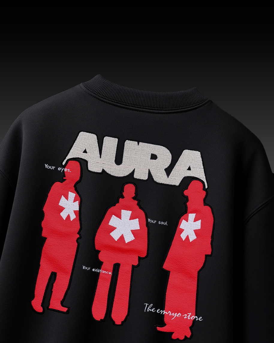 AURA APPLIQUE WITH EMBROIDERY OVER-SIZED T SHIRT