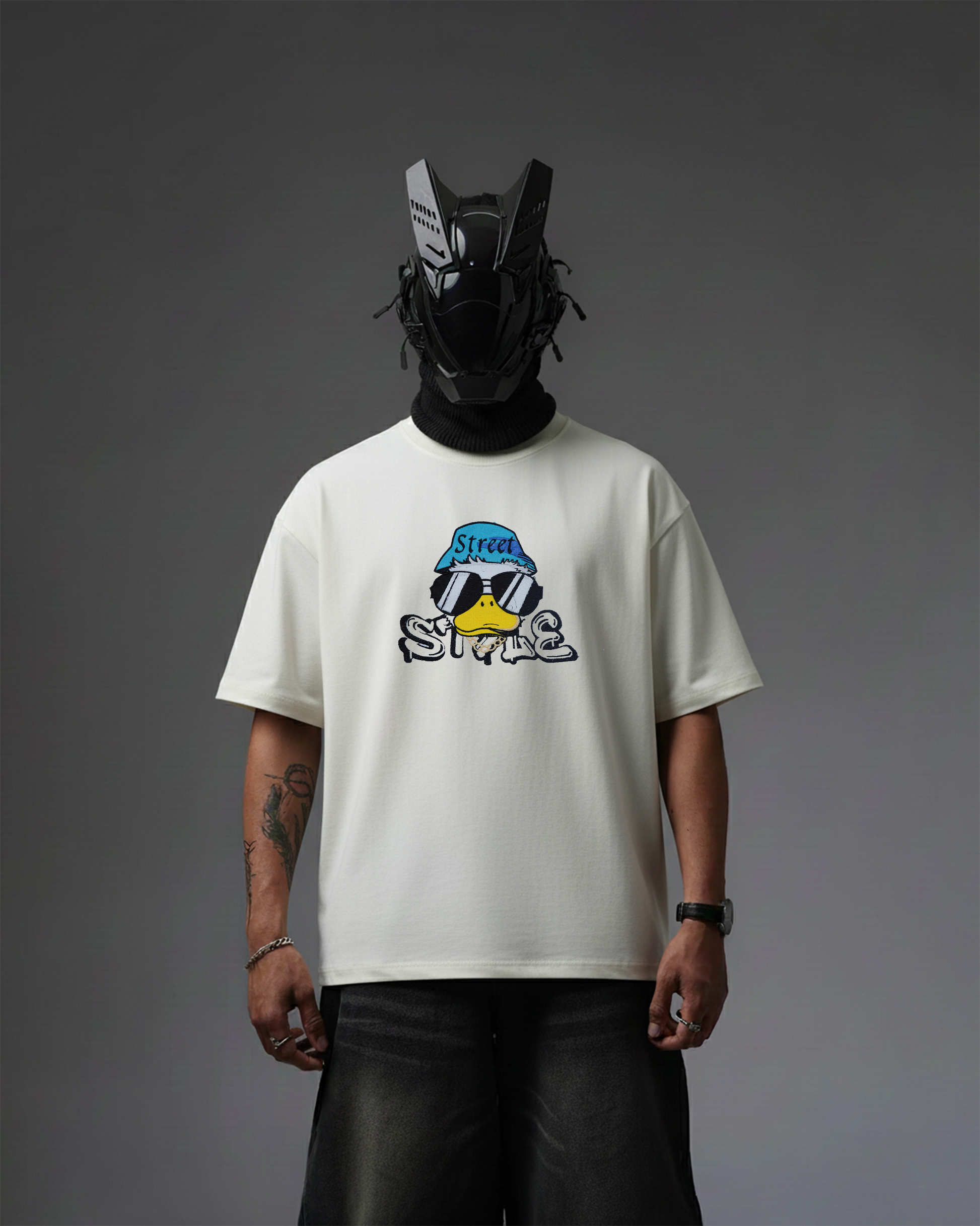 STREET STYLE DUCK EMBROIDERY OVER-SIZED T SHIRT