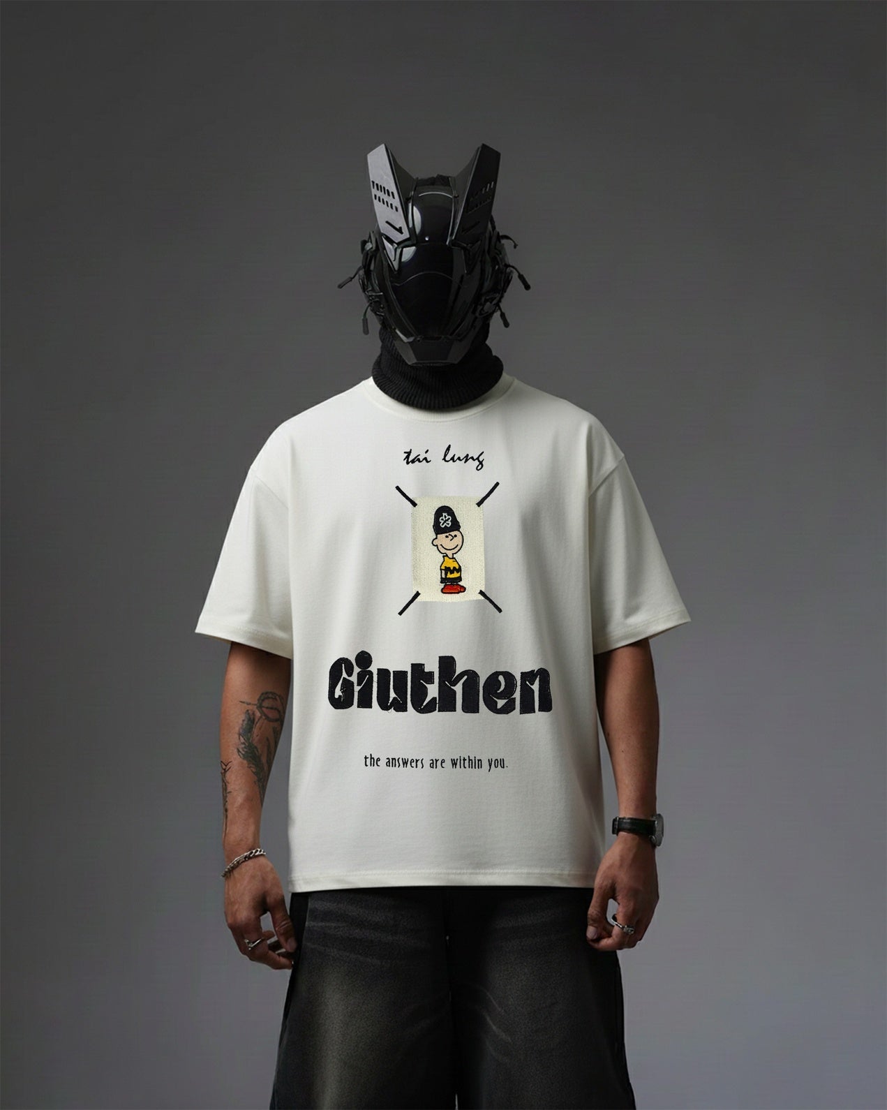 GIUTHEN EMBROIDERY OVER-SIZED T SHIRT
