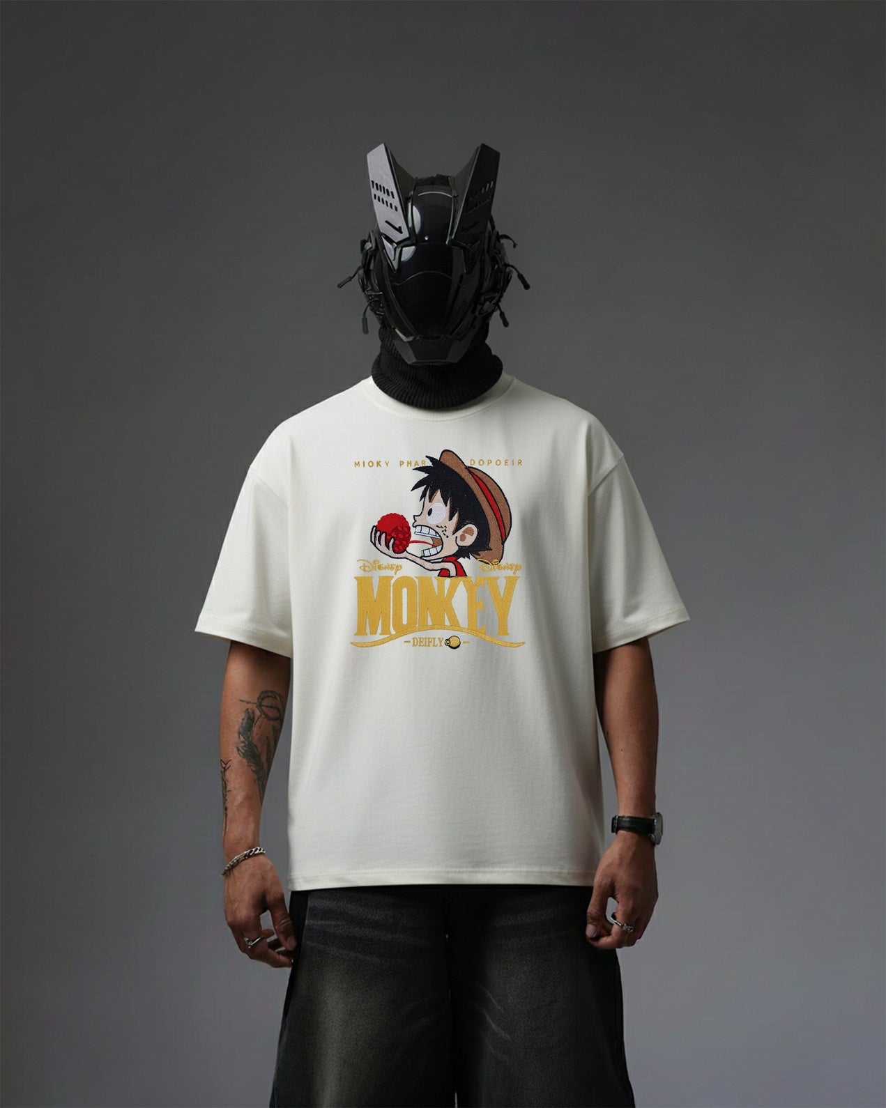 DISNEY LUFFY EMBROIDERY OVER-SIZED T SHIRT