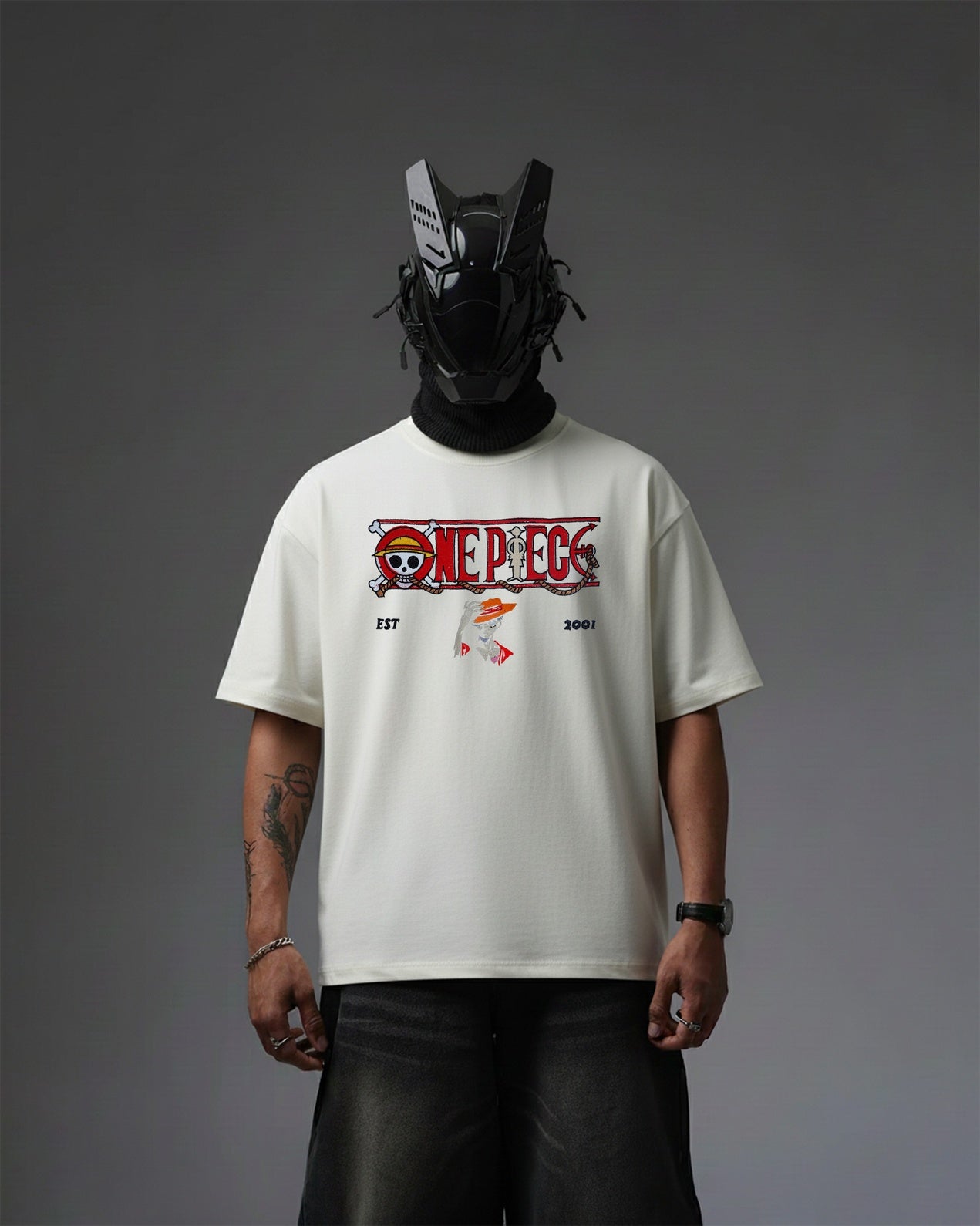 ONE-PIECE EMBROIDERY OVER-SIZED T SHIRT