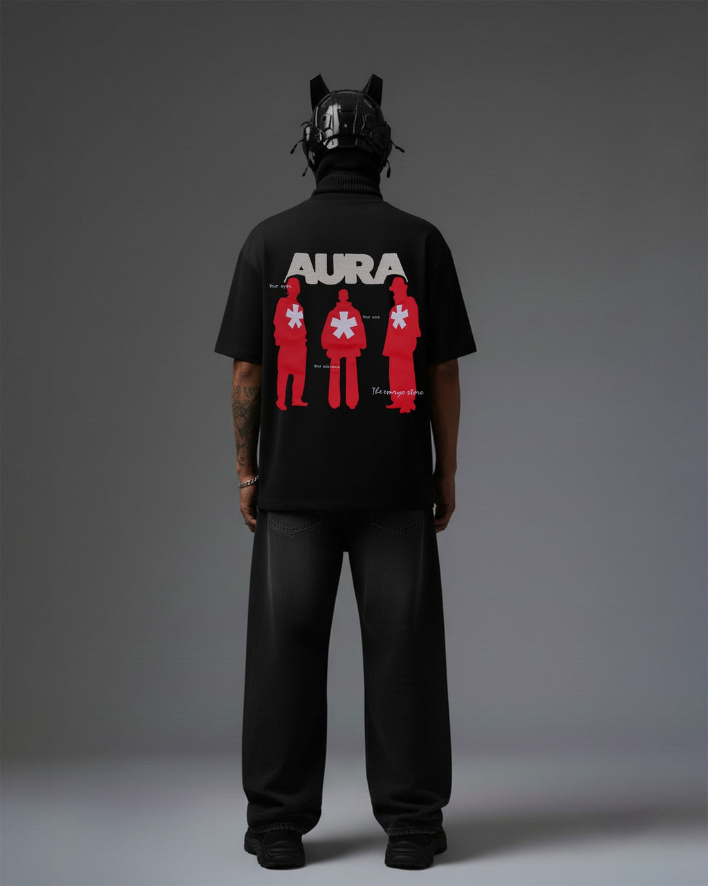 AURA APPLIQUE WITH EMBROIDERY OVER-SIZED T SHIRT