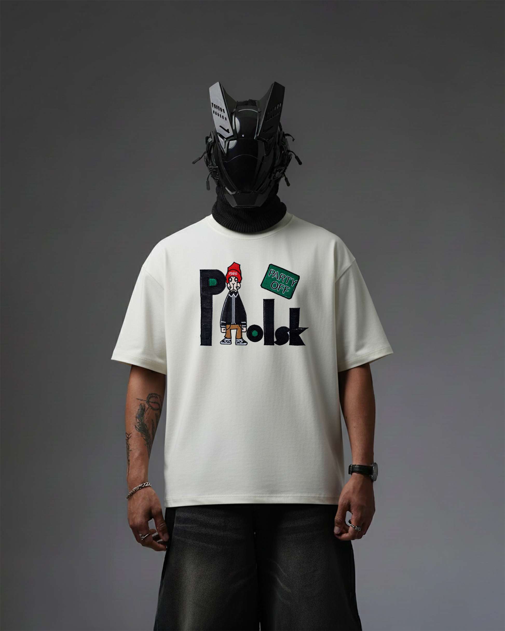 POLSK EMBROIDERY OVER-SIZED T SHIRT