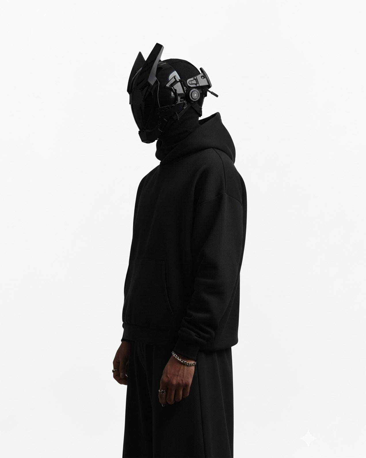 COOL BEAR EMBROIDERED OVERSIZED HOODIE