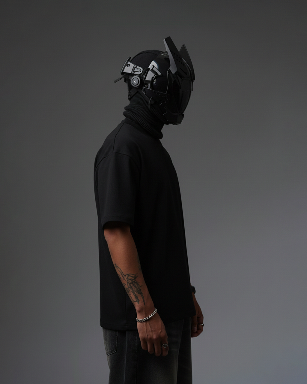 BERSERK EMBROIDERY OVER-SIZED T SHIRT