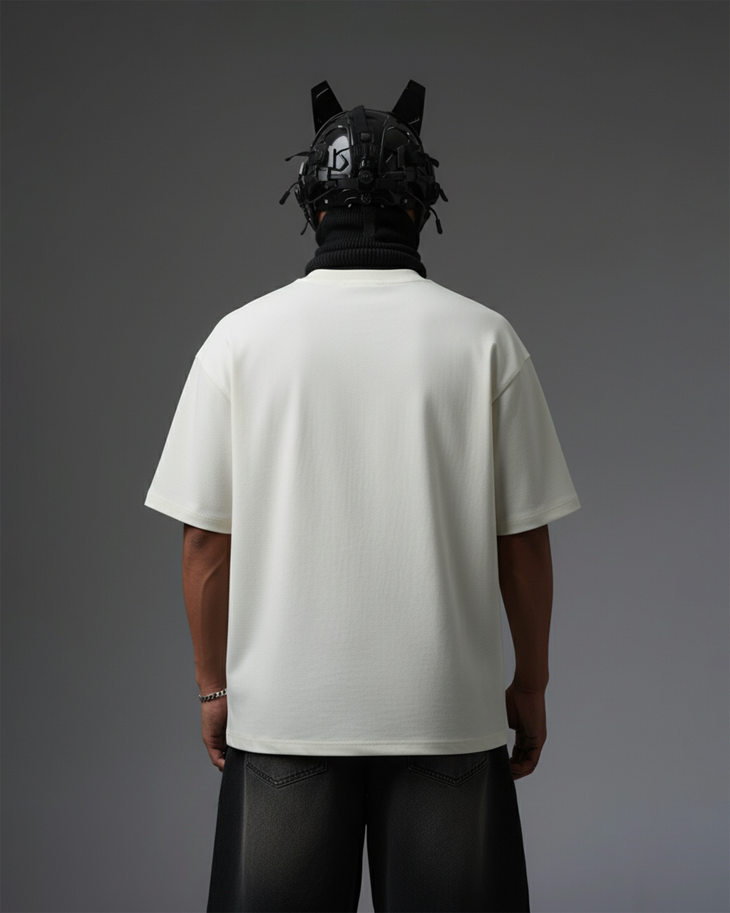 BERSERK EMBROIDERY OVER-SIZED T SHIRT