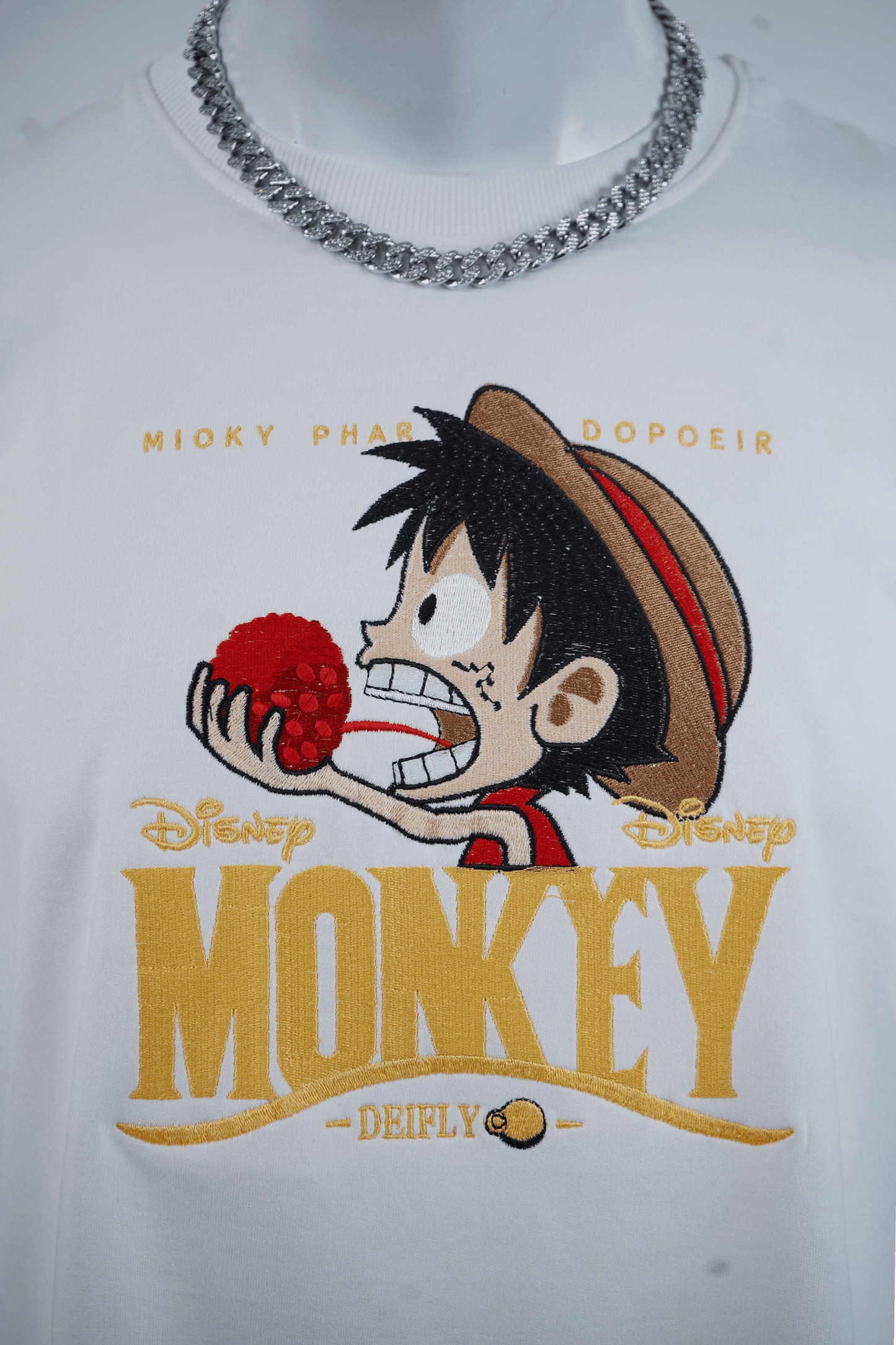 DISNEY LUFFY EMBROIDERY OVER-SIZED T SHIRT