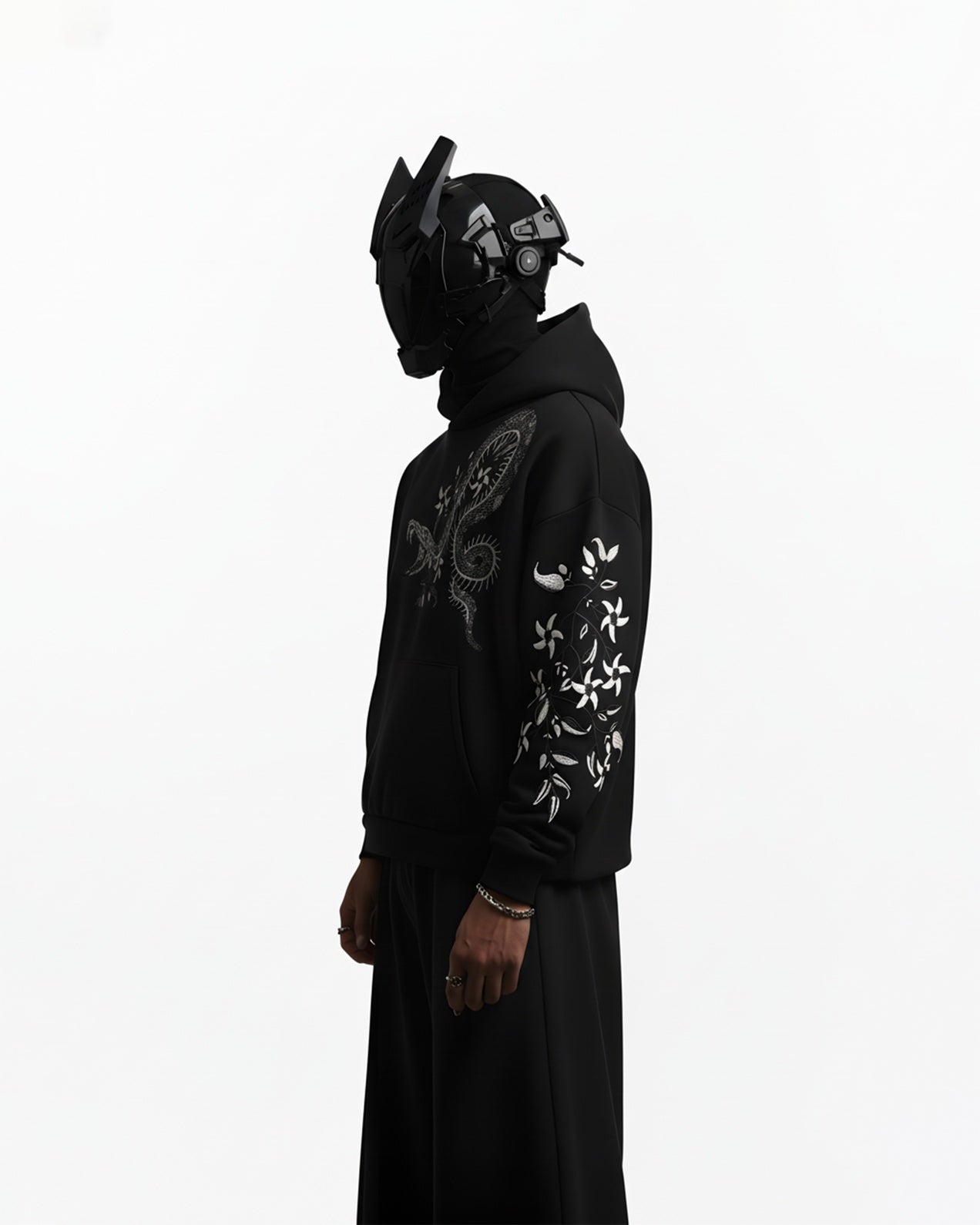 COBRA EMBROIDERED OVER-SIZED HOODIE