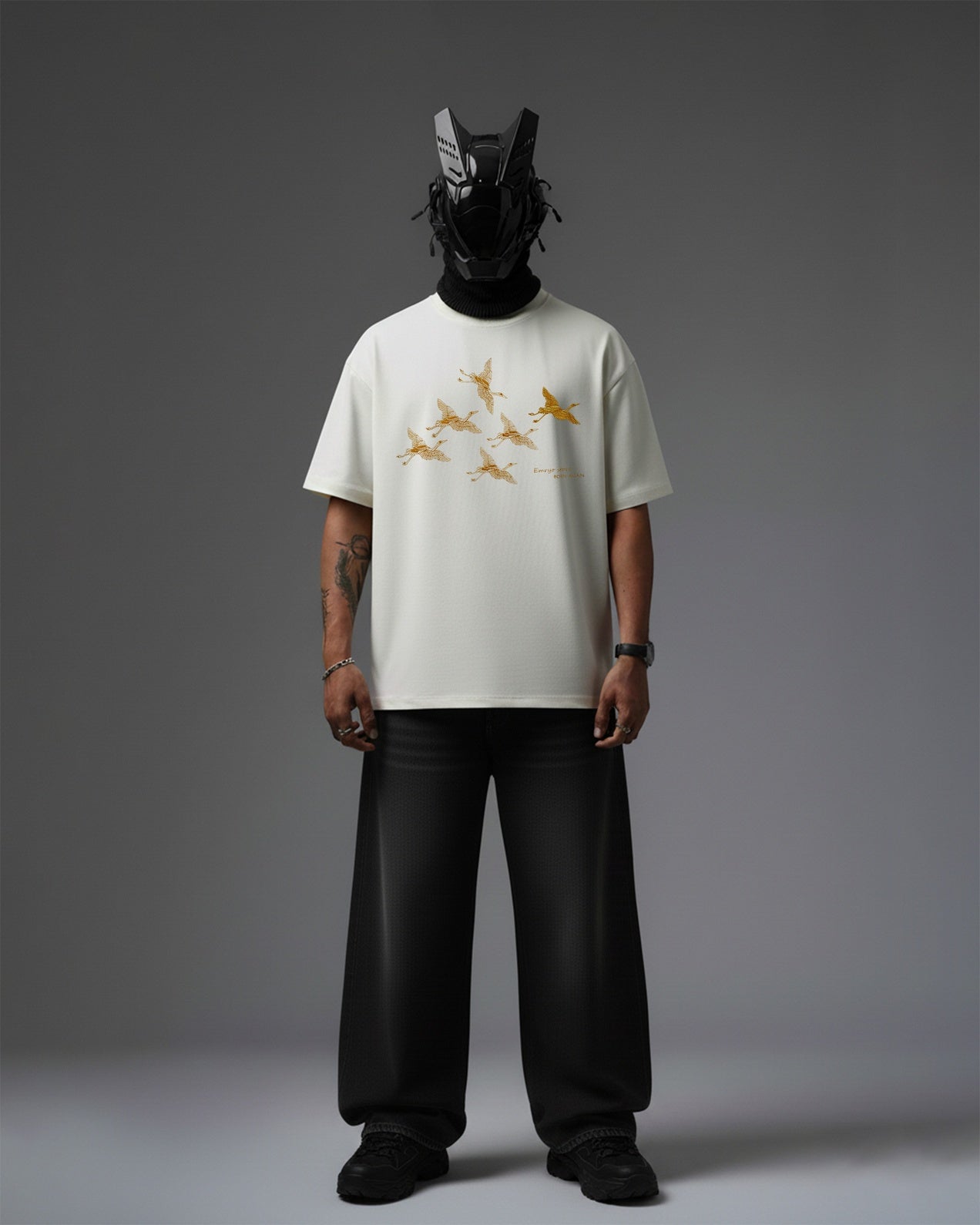 FLYING BIRD EMBROIDERY OVER-SIZED T SHIRT