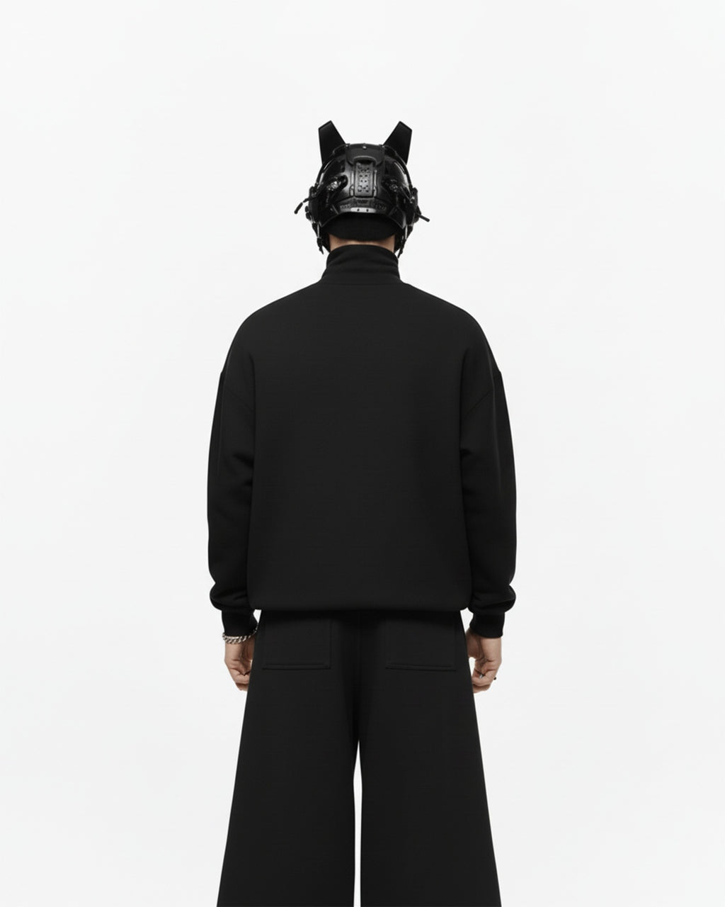 SPIDER APPLIQUE EMBROIDERY SWEATSHIRT