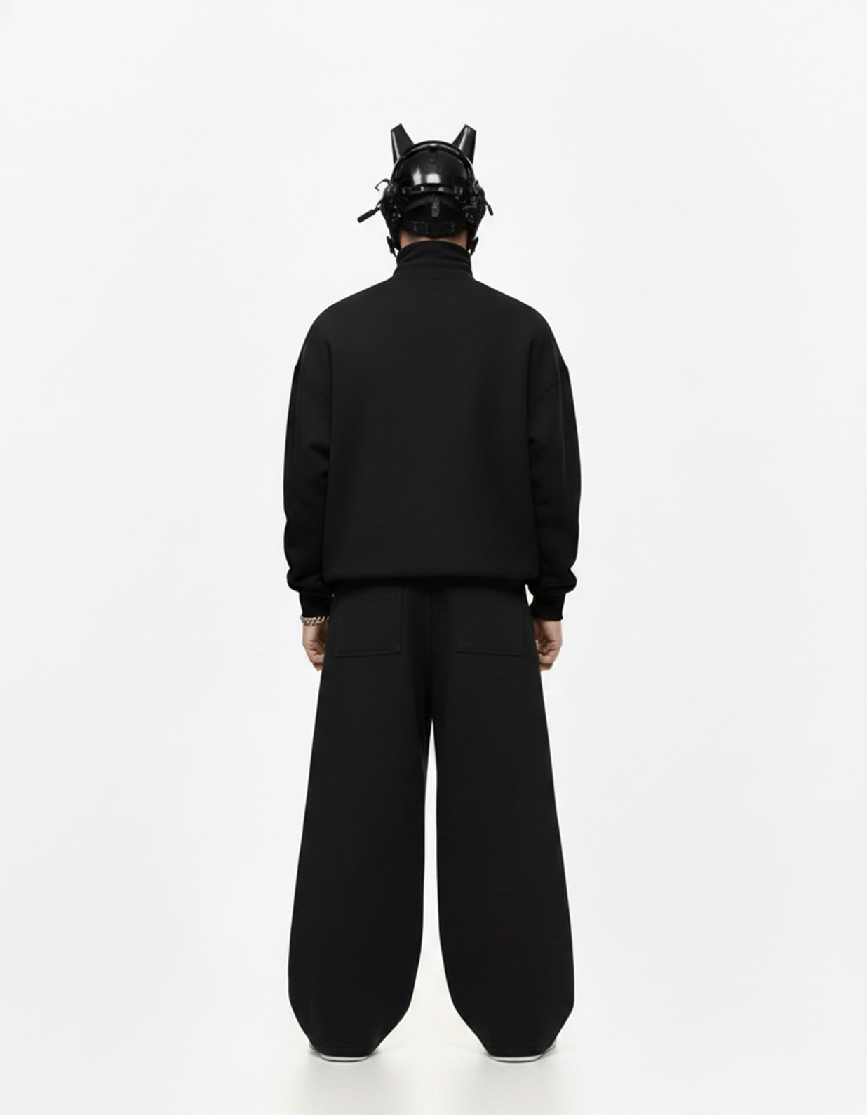 SPIDER APPLIQUE EMBROIDERY SWEATSHIRT