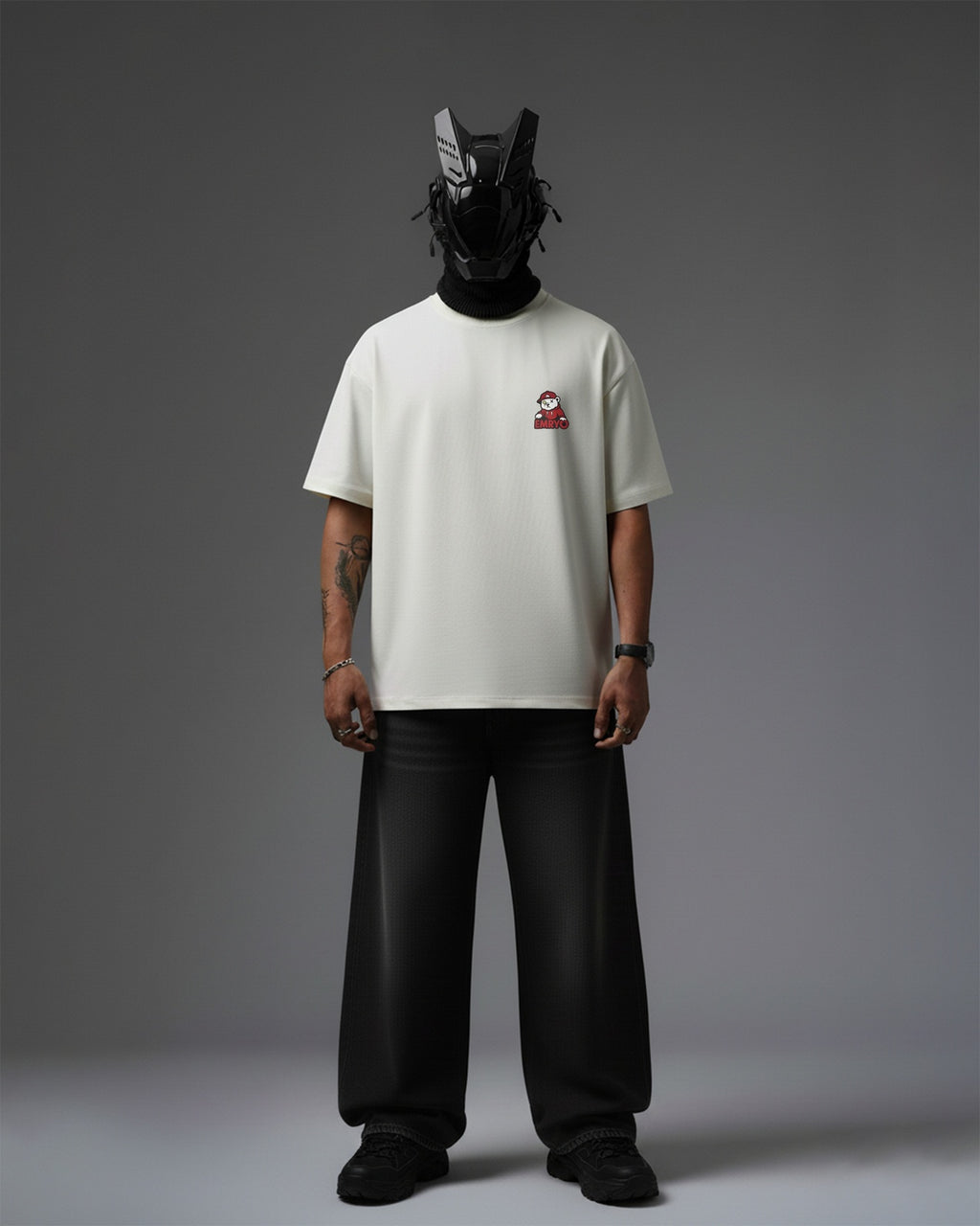 SKATER-BOT EMBROIDERY OVER-SIZED T SHIRT