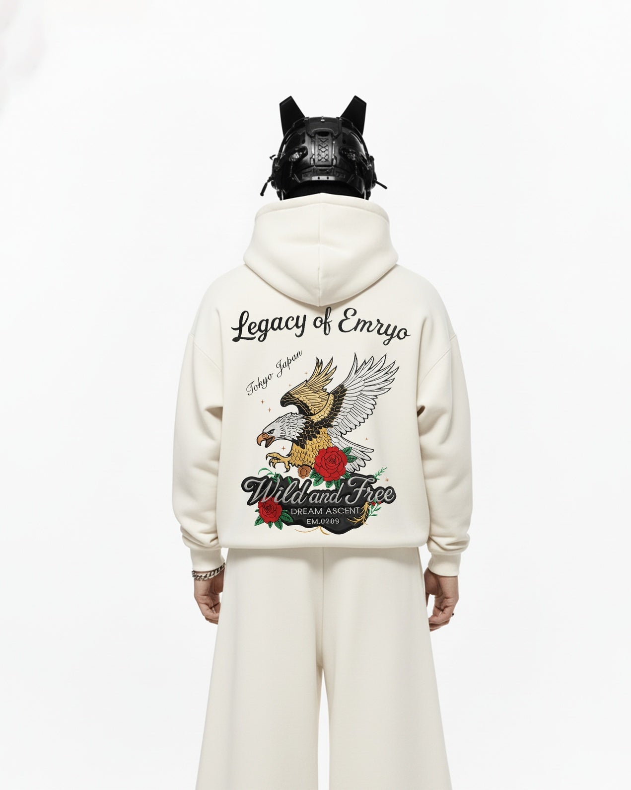 WILD EAGLE EMBROIDERED OVERSIZED HOODIE