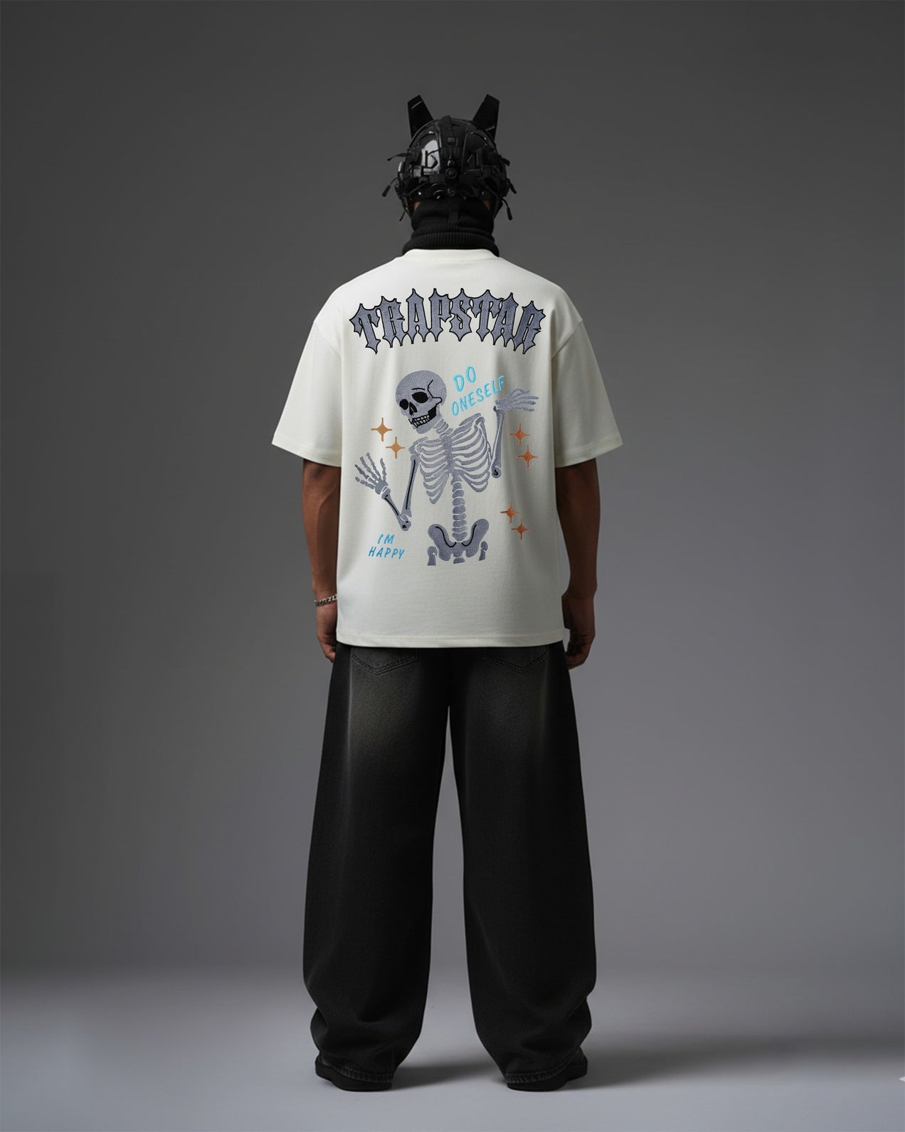 TRAPSTAR SKELETON EMBROIDERY OVER-SIZED T SHIRT