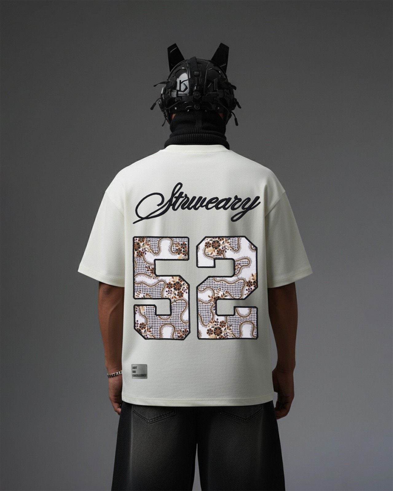 52 Applique Embroidery Over-Sized T Shirt