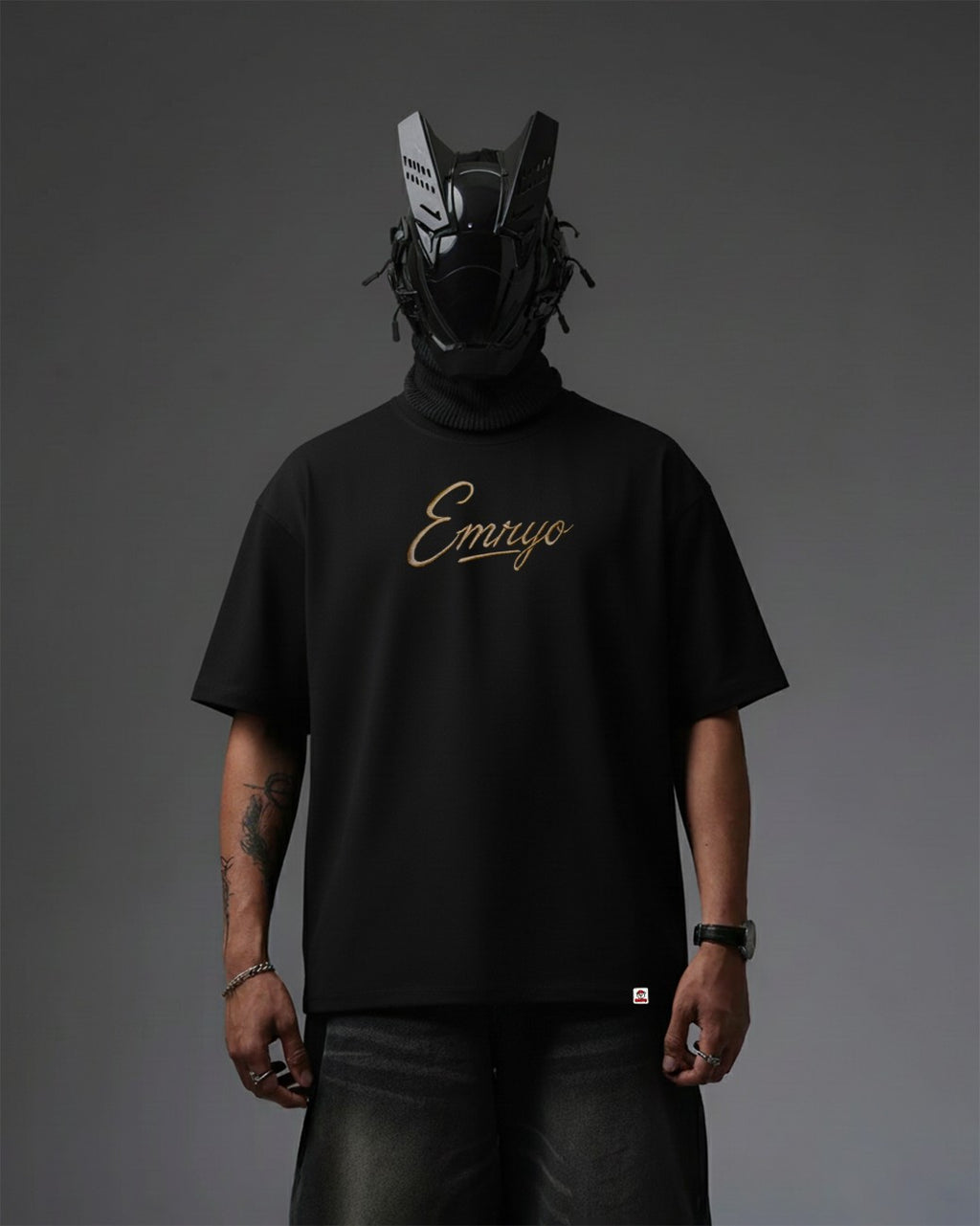 Mangolia Arch Applique Embroidery Over-Sized T Shirt
